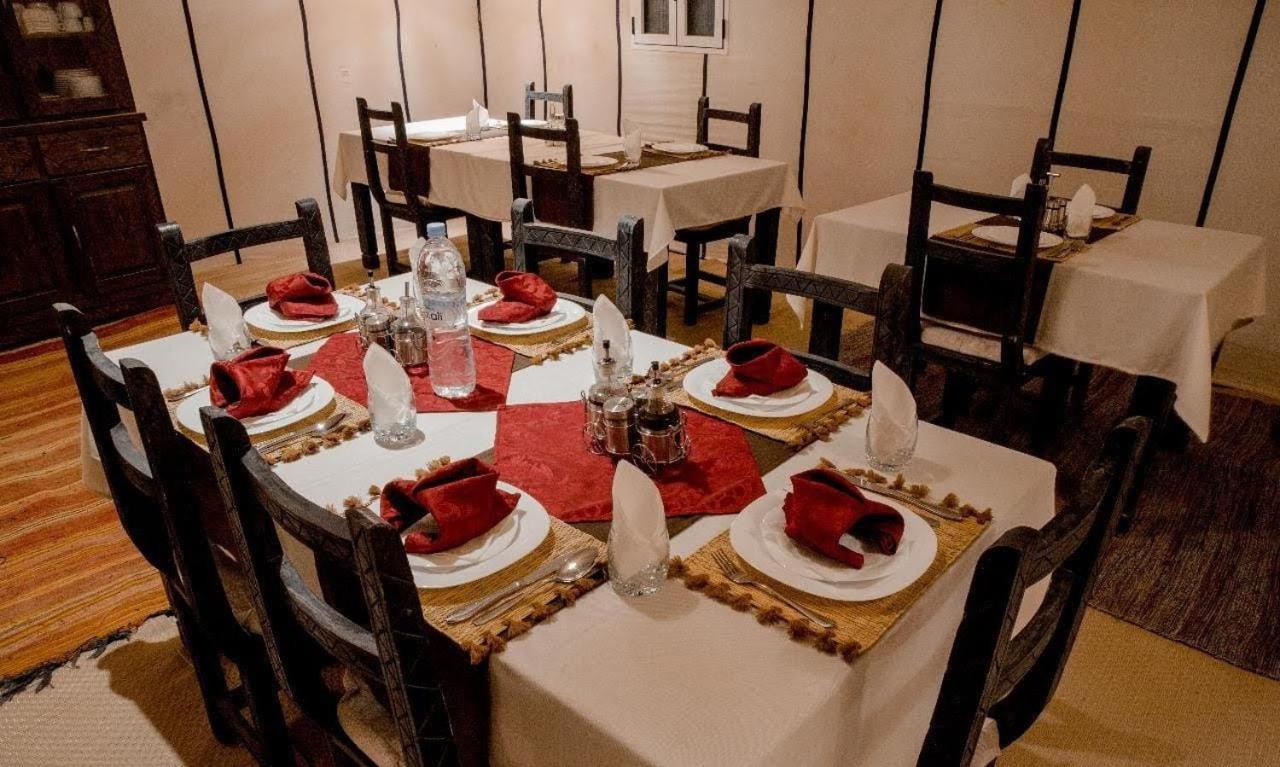 Hotel Elegant Luxury Camp Merzouga Exterior foto